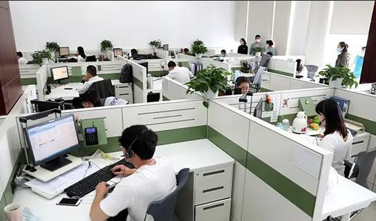 做项目不赚钱？垫资、改需求、要钱难？不如换个思路